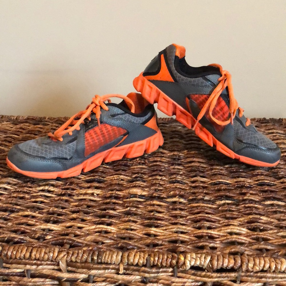 Boy’s Fila Shoes Size 4